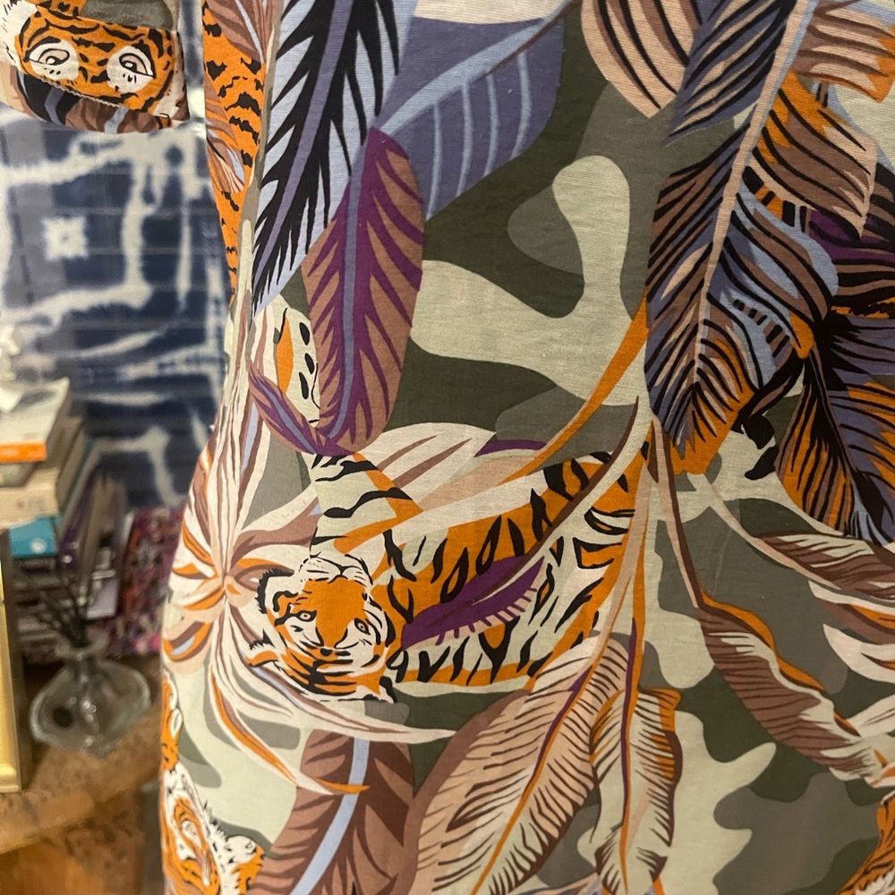 Womenβs Topshop Short Sleeve Tiger and Camo Print Shift Dress Spring Vacay Sz L - Picture 4 of 14